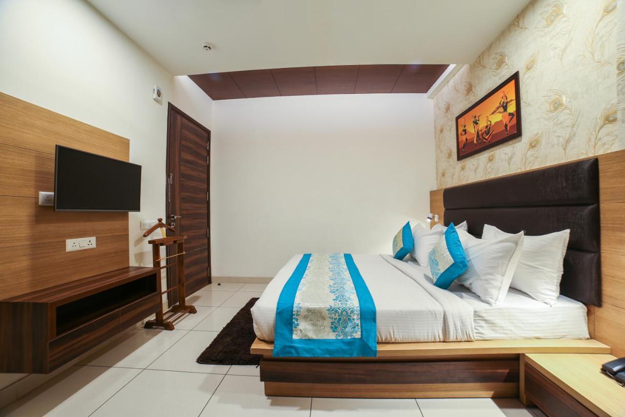 Hotel Grand Regency By Jmd Group Near Delhi Igi Airport Νέο Δελχί Εξωτερικό φωτογραφία