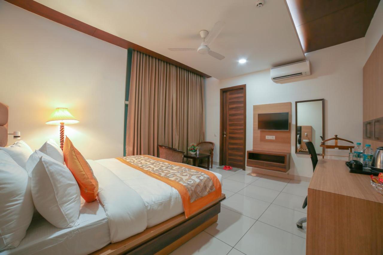 Hotel Grand Regency By Jmd Group Near Delhi Igi Airport Νέο Δελχί Εξωτερικό φωτογραφία